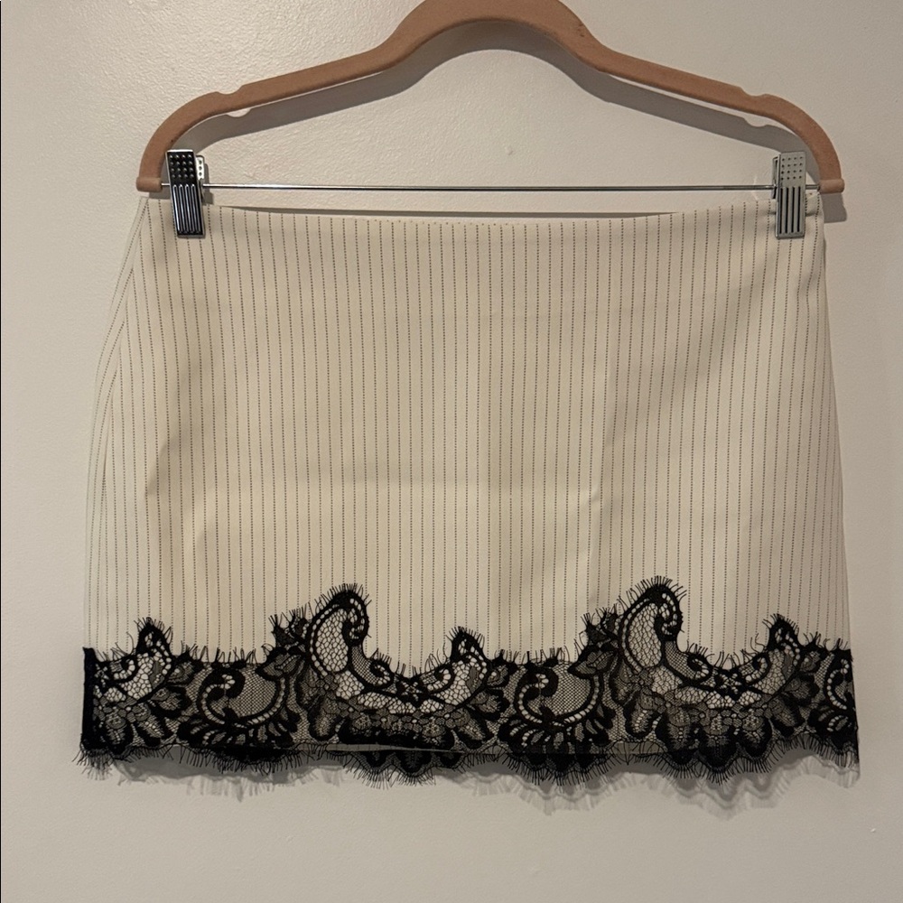 Innovare Denim cream pinstripe mini